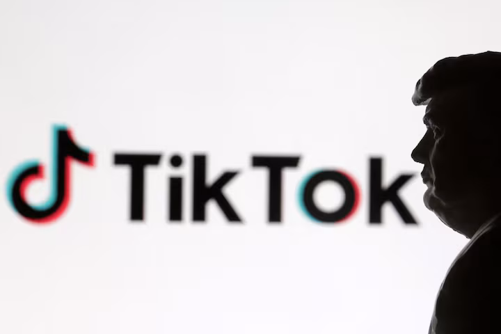 TikTok: Trump Administration Explores Options to Prevent TikTok Ban in the U.S 27 Trump Administration Explores Options to Prevent TikTok Ban in the U.S.