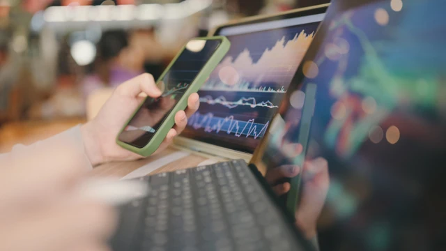 Robinhood Markets shares