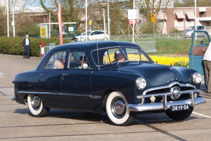 1949 Ford