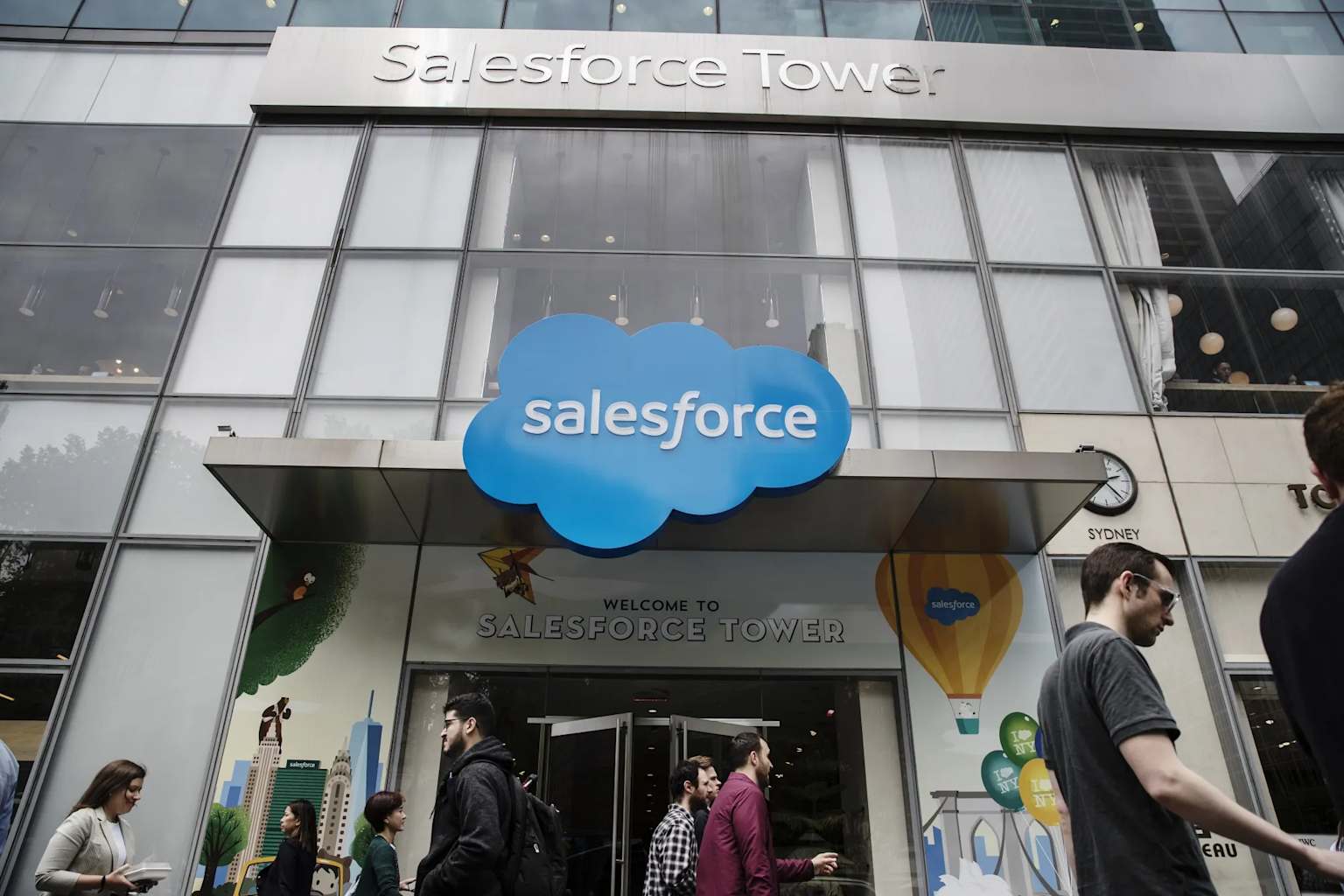 Salesforce Rejects Hacker Ransom After Massive Data Breach 27 Salesforce Tower Image