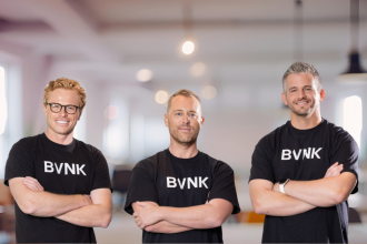 Coinbase BVNK stablecoin acquisition 2025