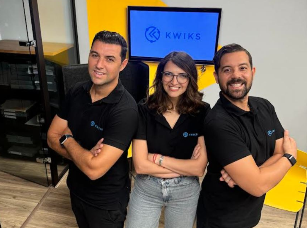 Kwiks AI recruitment platform interface showing automated screening tools and independent headhunter network in Morocco.