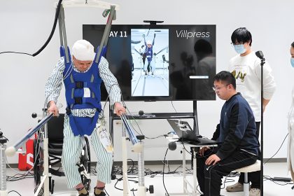Blink-powered eye-tracking device developed in China to help paralysed patients control machines without batteries