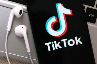 TikTok app smartphone