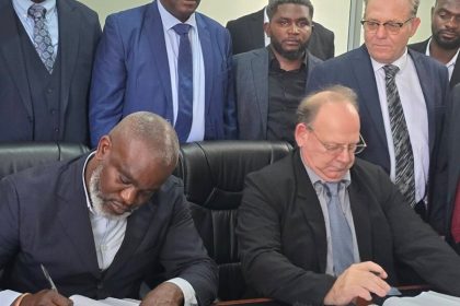 f946f3da c382 4fb2 b57c bf2db7afd3ef