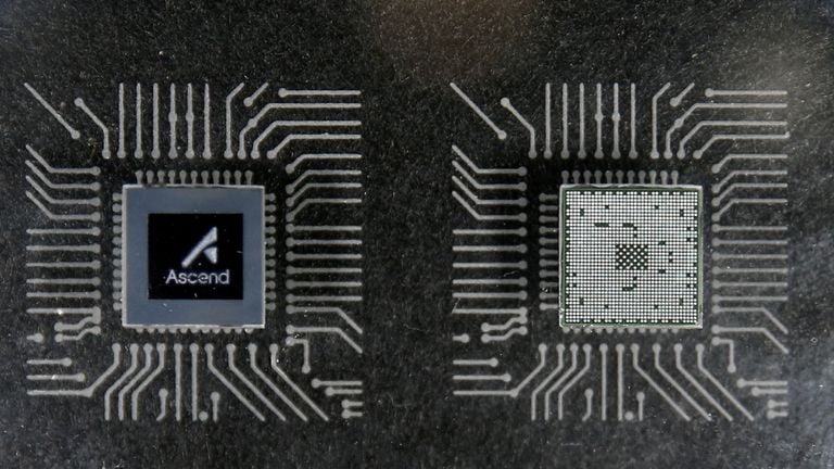 2026 04 01T091441Z 1 LYNXMPEM301YS RTROPTP 4 CHINA AI CHIPS